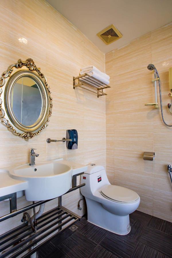 Beez Hotel Куала-Лумпур Экстерьер фото