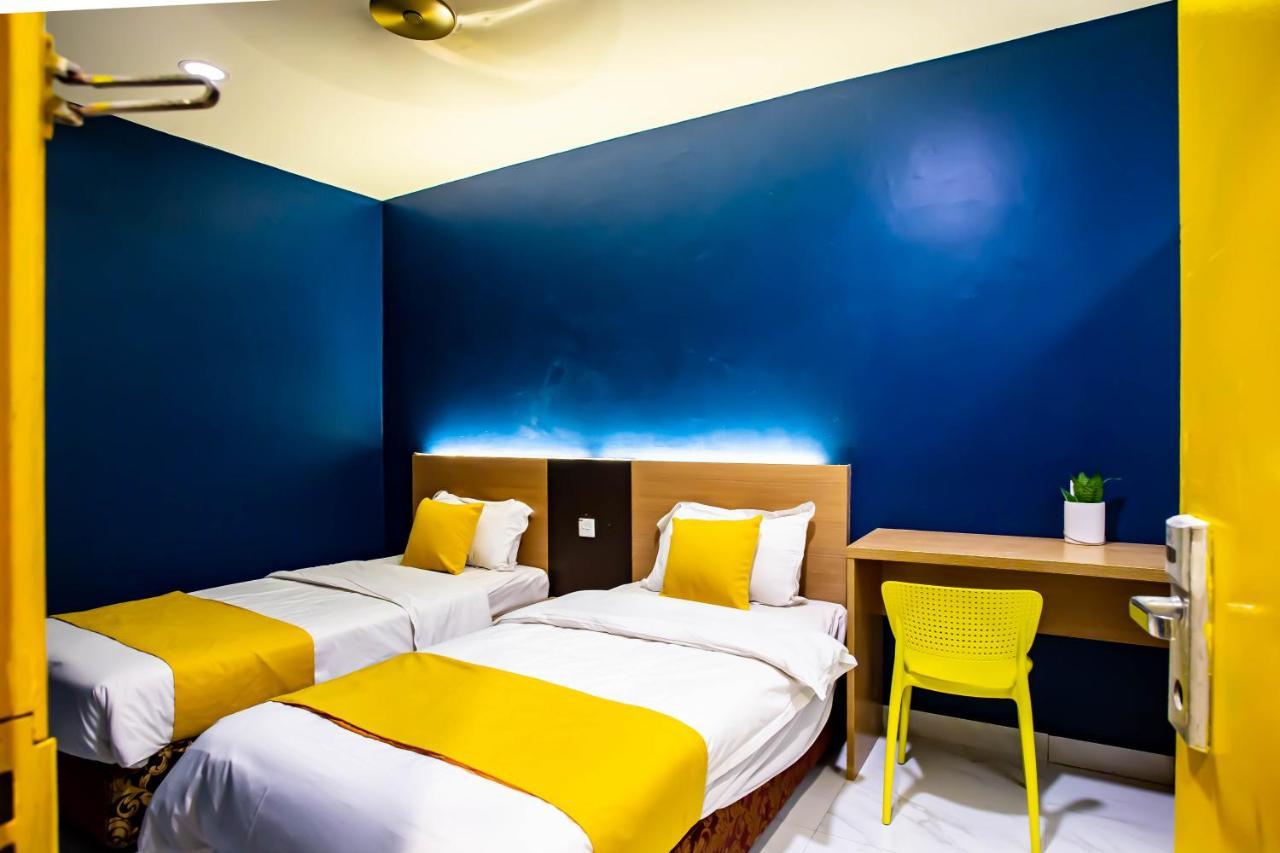 Beez Hotel Куала-Лумпур Экстерьер фото