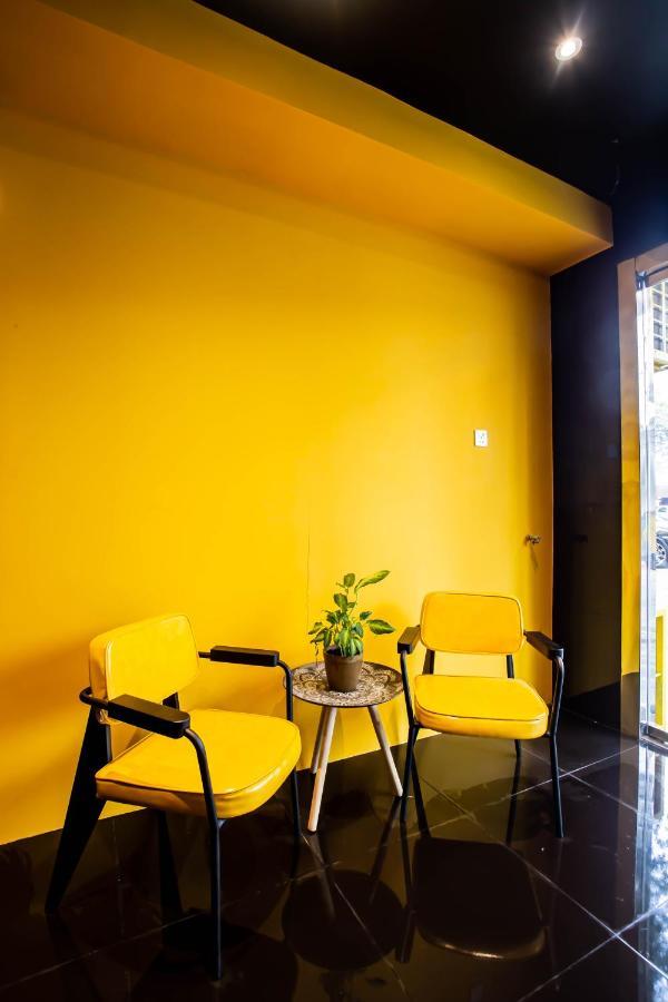 Beez Hotel Куала-Лумпур Экстерьер фото